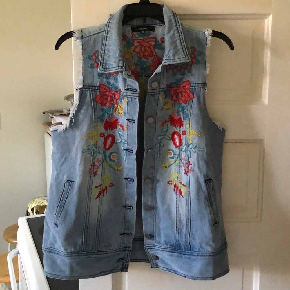 Women’s Denim Vest